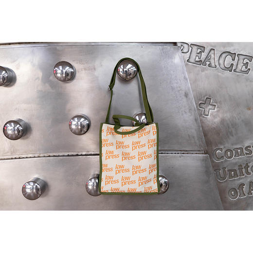 有法律 不焦“绿” 帆布包 法律出版社文创 商品图3