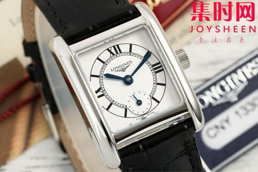 AF浪琴新款迷你黛绰维纳系列 方形女士腕表 优雅问世，开启崭新篇章！
表盘尺寸：21.50毫米x 29.00毫米 商品图2