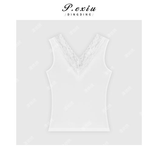04-1潘依绣丁丁宠粉纯色简约小V领蕾丝边打底背心 Q78050 商品图1