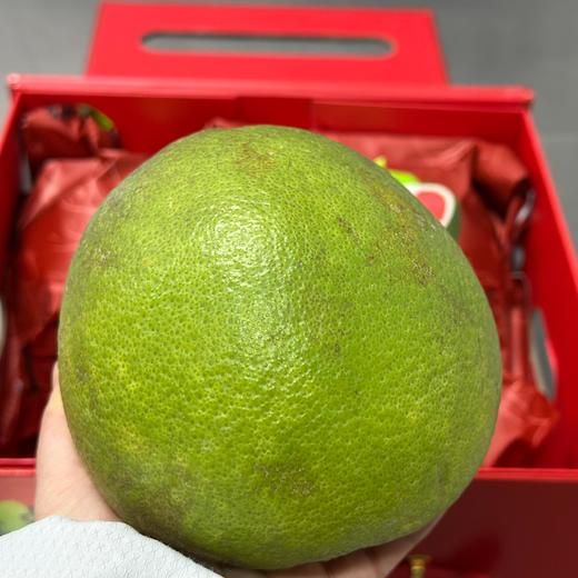 【泰国翡翠柚】柚子类复购率超高的一款泰国进口柚！味道清新，不张扬，颗粒饱满水分足，热量低，不担心长肉肉哟。2个家庭装/4个装礼盒，江浙沪皖顺丰包邮~ 商品图2