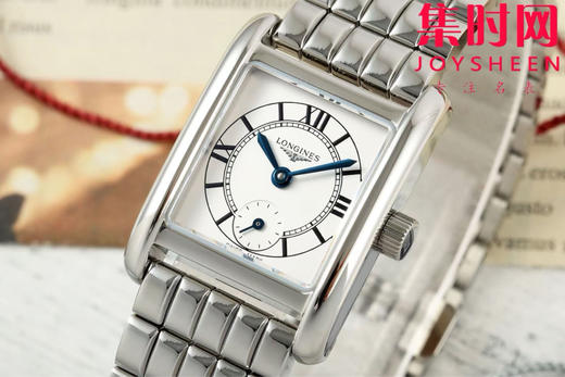 AF浪琴新款迷你黛绰维纳系列 方形女士腕表 优雅问世，开启崭新篇章！
表盘尺寸：21.50毫米x 29.00毫米 商品图1