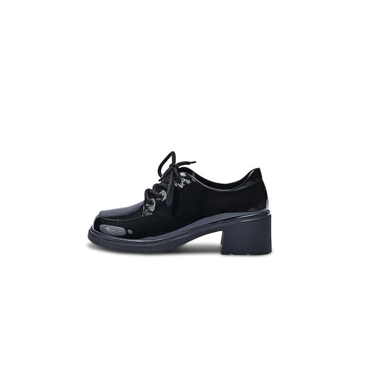 经典鲨2026年春专柜新品软皮圆头中粗跟鳄鱼纹柔软小皮鞋女KC19-617011 商品图4