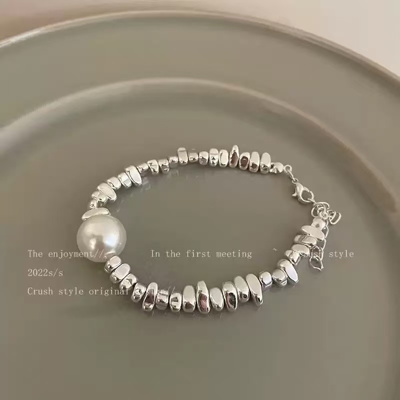 鹿鹿推荐·珍珠银色不规则手链