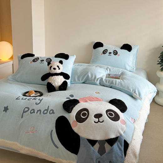 【清仓159元/套】【一套约7~8斤重】220g贴刺绣牛奶绒四件套  【不支持退换】 商品图1