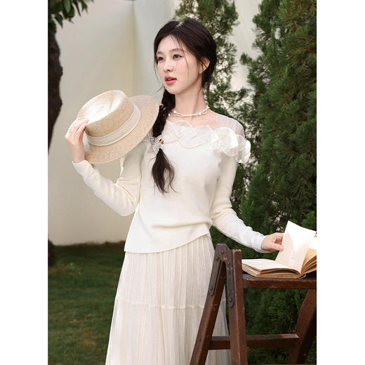 鹿向南「山茶花香」法式温柔杏色长袖方领针织衫女春季设计感上衣 商品图2