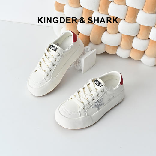 经典鲨2026年春专柜新品韩版平底系带百搭休闲板鞋小白鞋女KW142-617011 商品图0