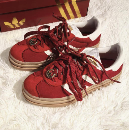 🦋马年开运红鞋🔥 AD新款 GAZELLE 厚底板鞋德训鞋 T头休闲鞋012411 商品图3