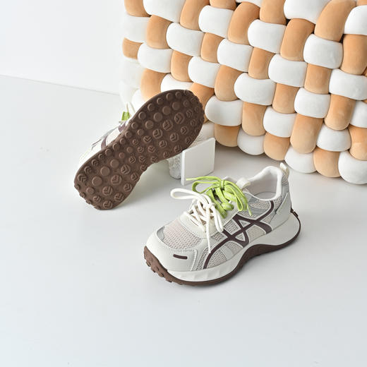 经典鲨2026年春专柜新品韩版潮流拼色网面透气跑步休闲鞋女KW326-617031 商品图3