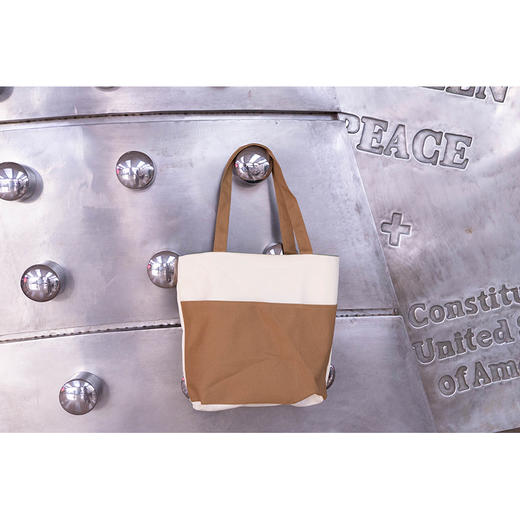 法“绿”同行（双面多功能托特包） 法律出版社文创 商品图4