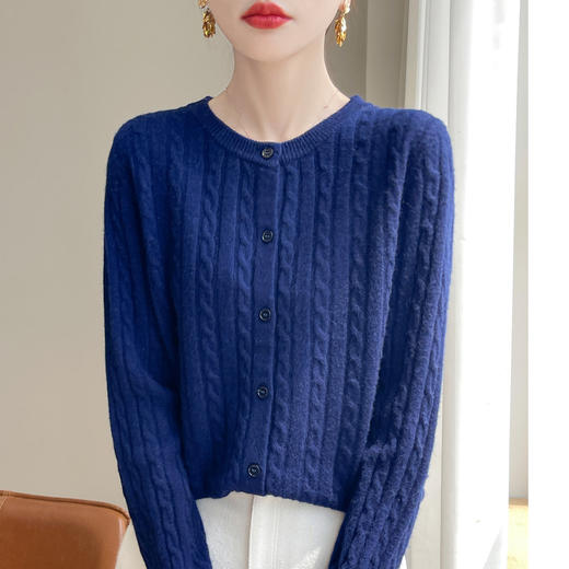 丁摩 春秋圆领针织衫女新款单排扣外套纯色麻花开衫洋气毛衣外搭5ZF-1267 商品图3