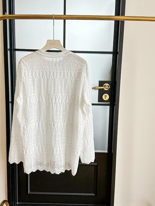 仙气温柔白｜重工蕾丝提花打底衫 商品图1