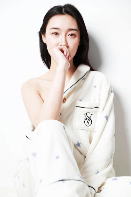 千金少女感，上身真的好好看！！牛角扣法兰绒家居服套装E012558 商品图0