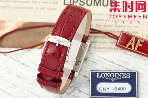 AF浪琴新款迷你黛绰维纳系列 方形女士腕表 优雅问世，开启崭新篇章！
表盘尺寸：21.50毫米x 29.00毫米 商品图8