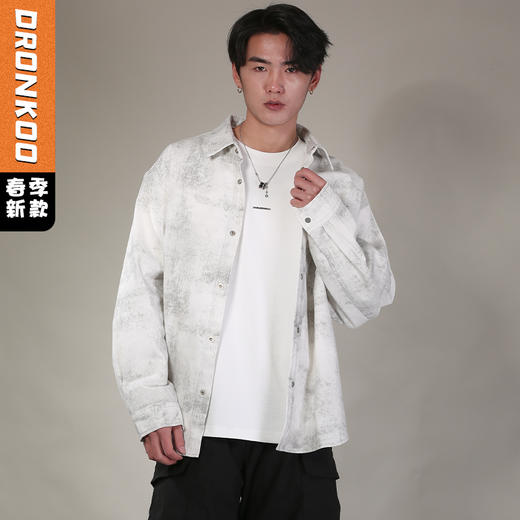 DRONKOO 2026 翻领左贴袋钉扣满幅喷色做旧微阔中厚衬衣外套 商品图0
