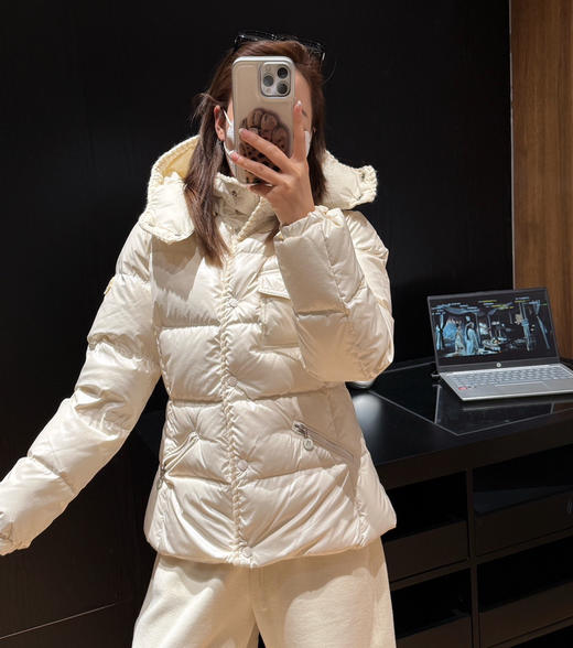 蒙𝐊爆款Glareins新款收腰小蛮腰羽绒服102404 商品图5
