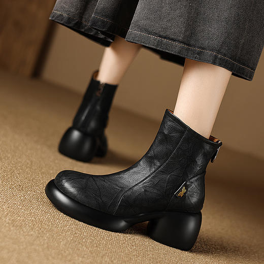 【预售5天】圆头后拉链时装靴头层牛皮厚底马丁靴简约时尚百搭粗跟高跟短靴&379-11 商品图2