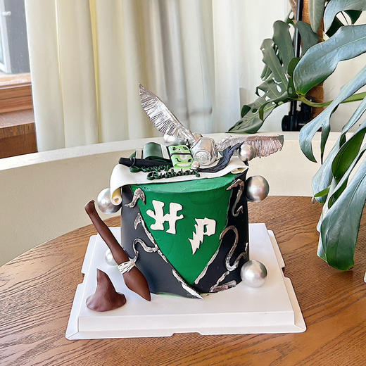 哈利波特主题奶油蛋糕（至少提前24小时预定） 商品图0