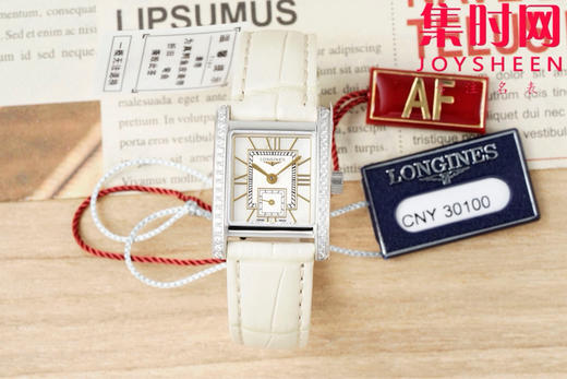 AF浪琴新款迷你黛绰维纳系列 方形女士腕表 优雅问世，开启崭新篇章！
表盘尺寸：21.50毫米x 29.00毫米 商品图0