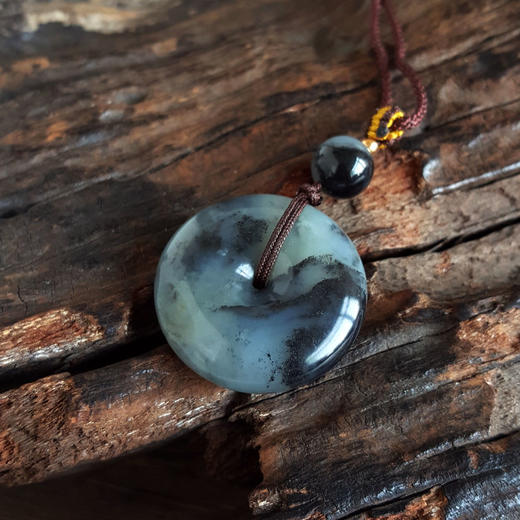 【天然正品】天然精品平安扣造型青花籽料（和田玉吉祥、圆满）吊坠项链27.1*27.1*8.5MM（皆取最大值）130126NJS38特价：1680 商品图4