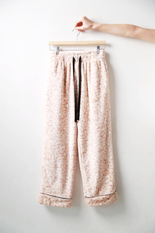 千金少女感，上身真的好好看！！牛角扣法兰绒家居服套装E012558 商品图11