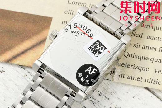 AF浪琴新款迷你黛绰维纳系列 方形女士腕表 优雅问世，开启崭新篇章！
表盘尺寸：21.50毫米x 29.00毫米 商品图5