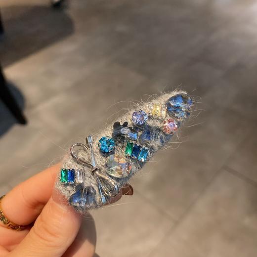 丁摩【2个装】韩国东大门彩钻重工边夹女高级感灰色毛线侧边碎发夹发卡发饰5ZF-1261 商品图2