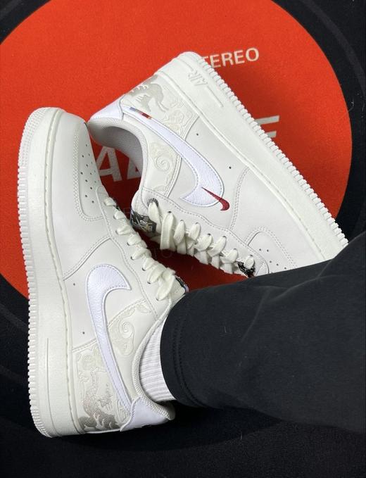 本命年和情侣必冲‼️【Nike Air Force 1 马年限定低帮板鞋】经典空军一号+国风天马刺绣 商品图6