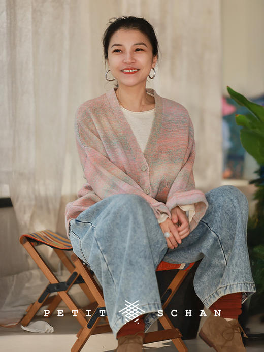 Petit Schan小闪 CLO#1030 Hazy peach blossoms 烟雨桃花 羊毛羊驼毛混纺渐变V领针织开衫 商品图1