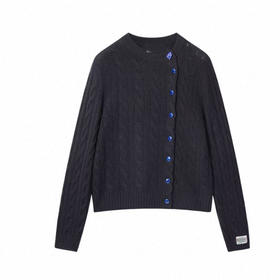 【来点不一样的】柜2900+！2026圆领撞色纽扣装饰绞花针织衫毛衣开衫女士通勤外套