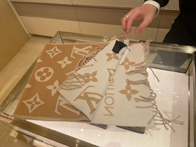 驴家 奶茶色围巾