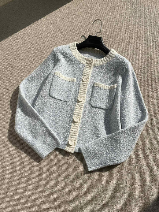 初十上新 纯圆正 Eds 香风套装 开衫+半身裙 美到忘乎所以 商品图3