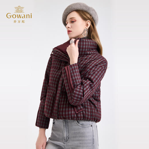 乔万尼新款女款冬季保暖短款两色可选复古格纹羽绒服EZ4T206 商品图3