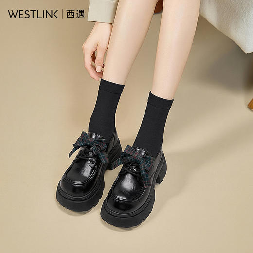 西遇JK小皮鞋女2026春季新款粗跟厚底乐福鞋小个子增高英伦风单鞋K0166228 商品图1