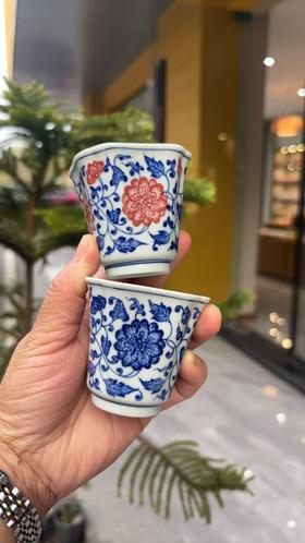 青花釉里红对杯
