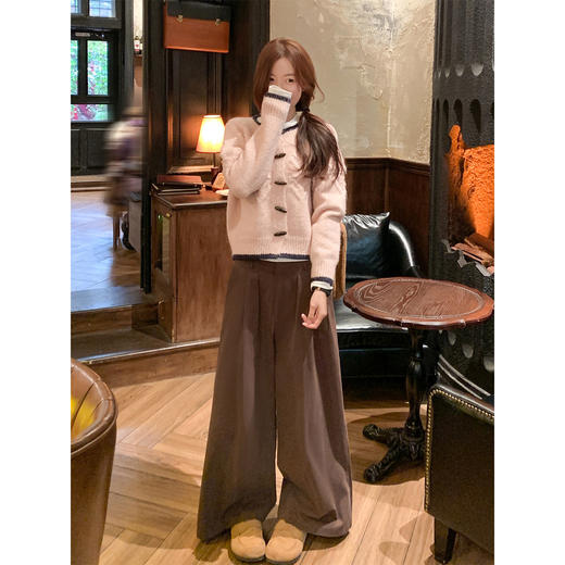 <曾小咸推荐>现货秒杀 ！微信超特价！韩系撞色毛衣开衫 日常199.99 立减110 秒杀89.99！！ 商品图1