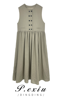 04-1潘依绣丁丁宠粉新款复古双排扣圆领无袖连衣裙 W-61096