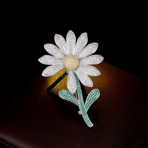 雀说 轻奢高级感镶锆石雏菊胸针女太阳花胸花F-129 商品图0