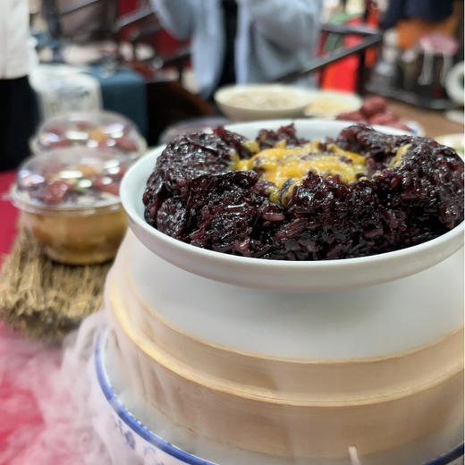 【顺丰发货】黑金紫米流心八宝饭 350g*5碗 米其林大厨私房定制 安佳黄油+禾草灰咸蛋黄+云南紫米等 清香软糯 流心细腻丝滑 好吃不腻 商品图3