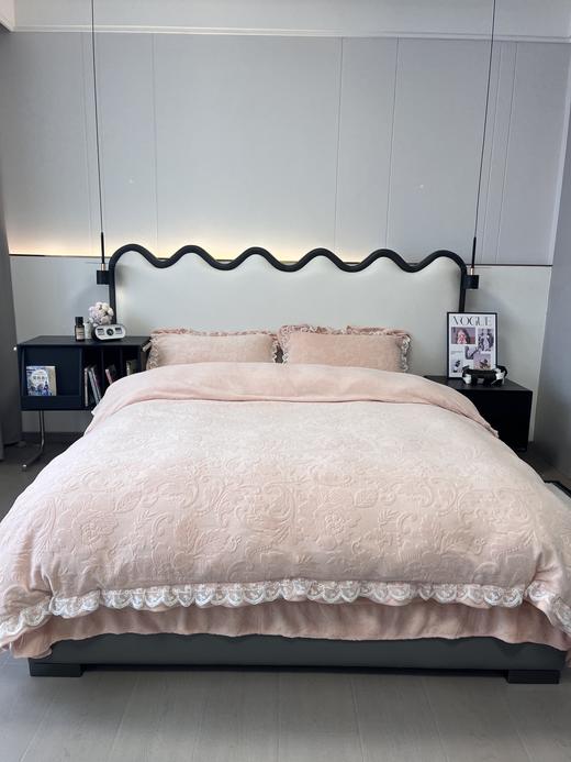 【清仓165元起】【一套约7.5斤重】秋冬雕花花边牛奶绒四件套【不支持退换货】 商品图4