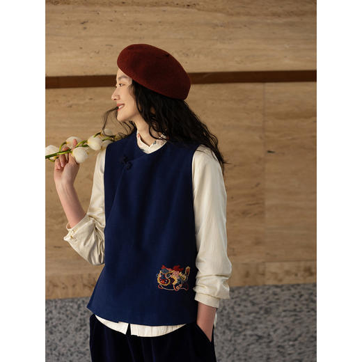 牧衣游原创 手工刺绣棉质马夹新款复古东方禅意百搭中式开衫 赤壁 商品图2