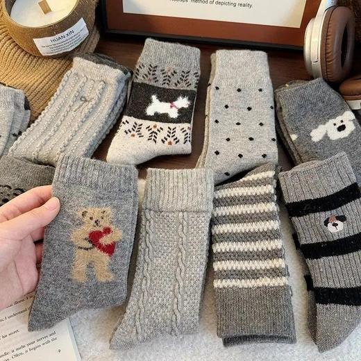 超值秒杀！19.9八双【柔软亲肤面料❗️可爱高颜值】保暖可爱长袜秋冬天加厚小熊袜子女秋冬卡通中筒植绒复古中筒。jc 商品图2