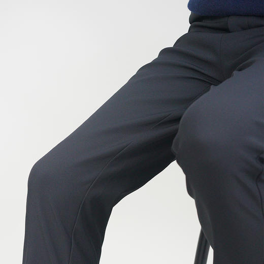 4158m 政企精英 专属定制 曜夜量子绒软壳长裤防水软壳秋冬加绒裤 商品图4