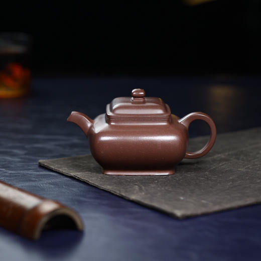 【青山特惠】精品全手工紫泥 四方传炉 紫砂壶 280cc 周玉奇【大拍级陶手】 商品图0