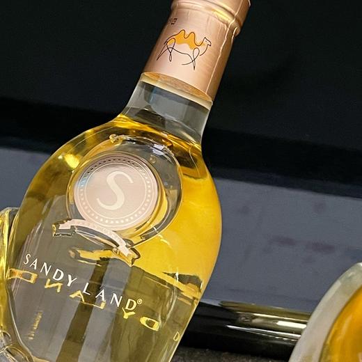 【SANDY LAND·大美新疆】S雷司令甜白葡萄酒，恰似天山融水般清冽甘甜，成熟的核果风味在口中舒展 商品图11
