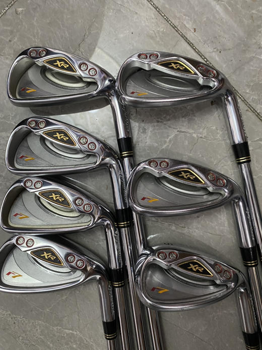 几乎全新泰勒梅R7铁杆组75克R 商品图0