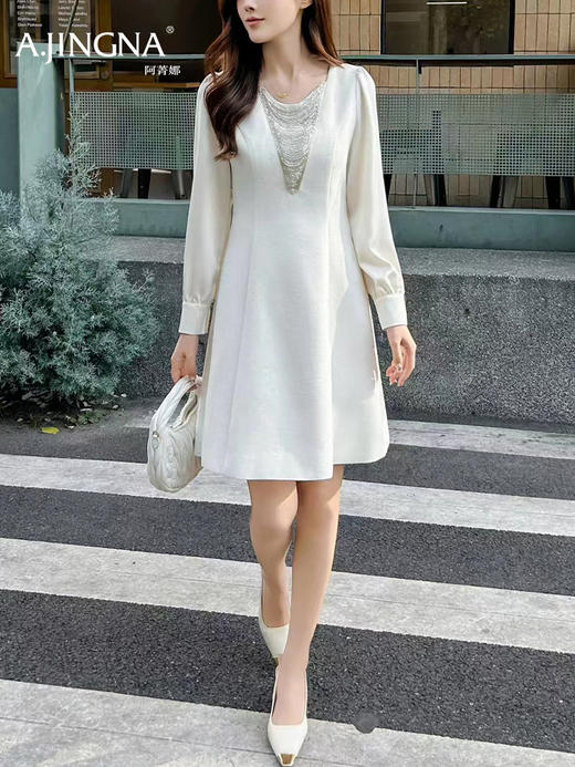 【浪漫轻奢】阿菁娜春季新款设计感钻链连衣裙V领修饰脸型拼接泡泡袖浪漫轻奢F31C212005 商品图3