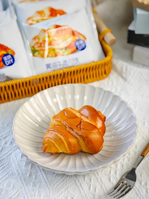 叮咚熊黄油香可颂 新品赶紧冲！💰28.8到手12个！纯牛奶和面·黄油香可颂 ×芝士鸡肉松，✨多层折叠起酥，外酥里软 商品图2