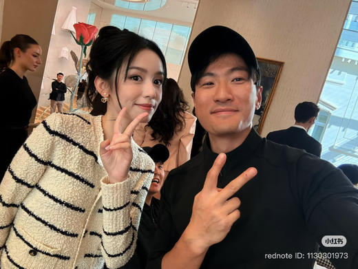 126-1 纯圆正 周也同款 雕 香风条纹两件套 进口纱 条纹背心 条纹开衫 我穿42 商品图14