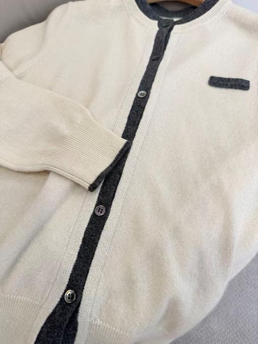 治愈系温柔拼色羊绒衫 商品图1