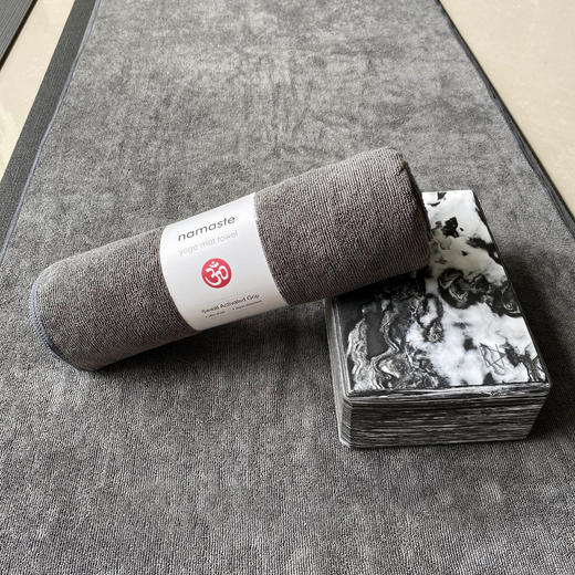 【青蛙同款】瑜伽馆开盘礼品瑜伽铺巾吸汗止滑加厚瑜伽毯 铺巾 （logo定制50条起） 商品图1